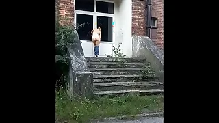 Striptease to public